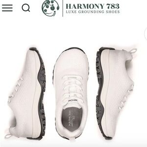 Harmony 783 White Textured Sneakers Unisex M/12M W13.5